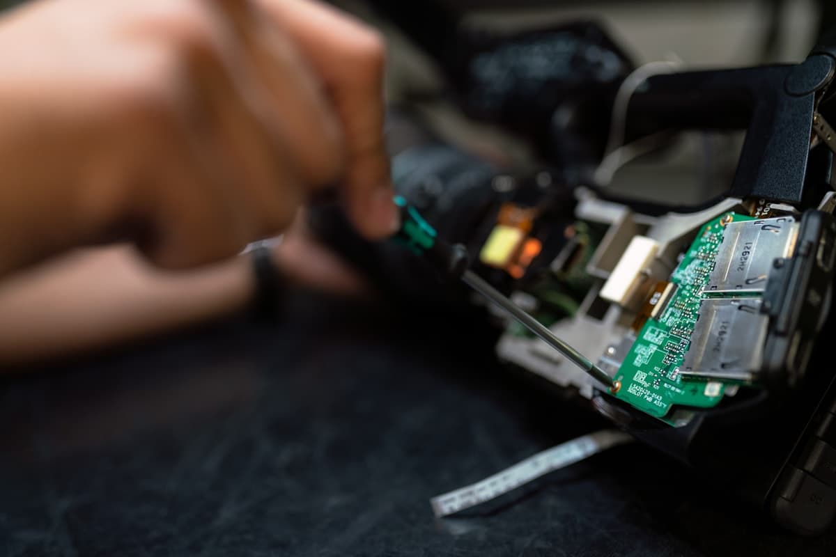 Fallas frecuentes en electrodomésticos: cómo identificar el problema antes de comprar un repuesto